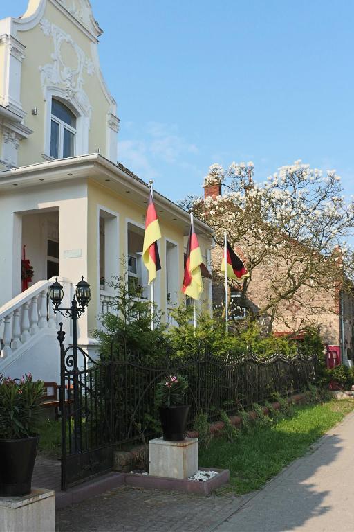 Berliner Hof Dallgow-Doeberitz Exterior foto